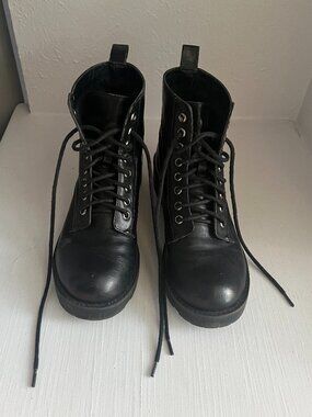Black Urban Outfitters Women's Combat Boots Size 7